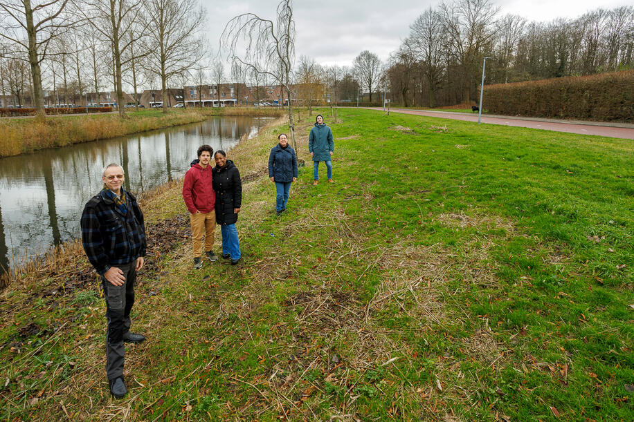 Deel initiatiefnemers Jan Willem, Lörinc met vriendin Tanisha, Dorothé en Ian